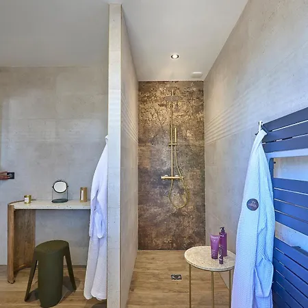 Prive Golf Servian