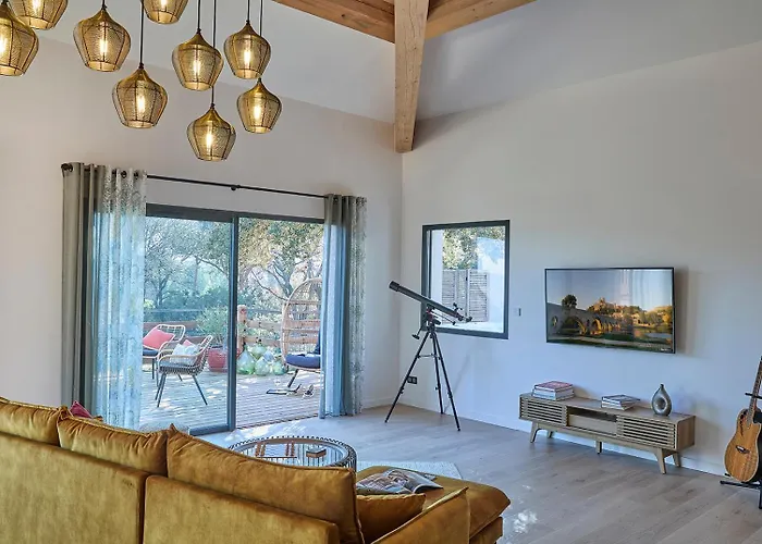 Prive Alojamento de Turismo Selvagem Servian